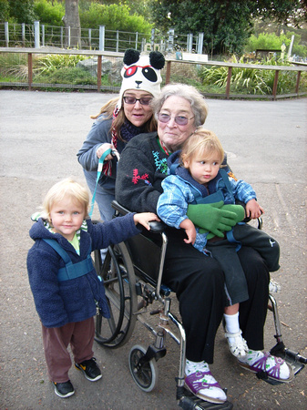Aunty M, Grandma and girls at the zoo